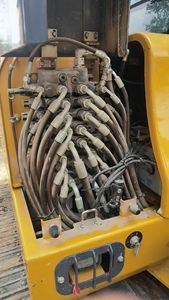 Vente Flash : Excavatrice sur chenilles d'occasion XE60DA 6 tonnes avec moteur Yanmar, marteau hydraulique et climatisation - Product Image 3