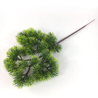 Plantes de fougère artificielles réalistes, fabriquées à la main; buisson de verdure synthétique en plastique pour