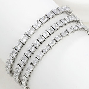 Pulseras de <span class=keywords><strong>Tenis</strong></span> de Acero Inoxidable 316L <span class=keywords><strong>con</strong></span> Circonita, Estilo Hiphop, Resistentes al Deslustre, Impermeables, Lindas y Delicadas para Hombres y Mujeres - Product Image 1