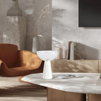 Bol à fruits rond moderne de luxe avec base en marbre blanc et accessoires d'ameublement personnalisés en verre pour la décoration de bureau