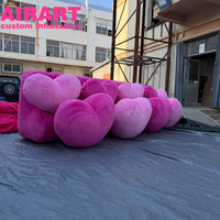 Accessoires de décoration pour événements : Ensemble de cœurs gonflables en peluche rose pour recouvrir la murale