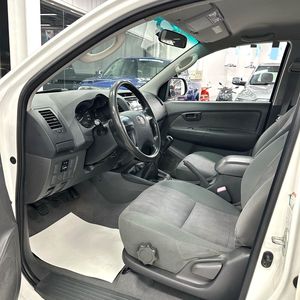 <span class=keywords><strong>Toyota</strong></span> Hilux 2013 3.0T Diésel Usada con Volante a la Izquierda, Transmisión Manual, <span class=keywords><strong>4x4</strong></span>, Autos Usados <span class=keywords><strong>en</strong></span> <span class=keywords><strong>Venta</strong></span> para Ghana, Lista para Enviar Ahora - Product Image 4