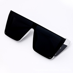 2025 tendance européenne américaine hommes et femmes Z87 lunettes <span class=keywords><strong>de</strong></span> <span class=keywords><strong>sécurité</strong></span> nouvelles lunettes <span class=keywords><strong>de</strong></span> soleil carrées personnalisées pour enfants - Product Image 1