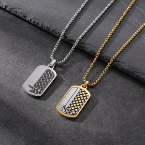 สร้อยคอจี้แฟชั่นทำจากสเตนเลสสตีลกันน้ำลายตะแกรงติดผนังแบบ Hip Hop - Product Image 1