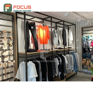 Muebles de Exhibición de Acero Inoxidable para Tiendas Comerciales, Diseño de Interiores para Cadenas de Tiendas de Ropa - Product Image 5