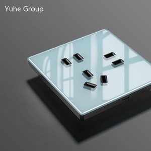 แผงควบคุมแบบสัมผัสติดผนังสีดำมาตรฐานสากล พร้อมเต้ารับกระจกนิรภัย 2 ช่อง แบบโมเดิร์น - Product Image 6