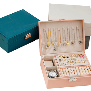 Boîte de rangement de bijoux en cuir multicouche de luxe avec crochets pour colliers, plateau pour boucles d'oreilles, emplacement pour montre, organiseur de bijoux multi-compartiments - Product Image 1