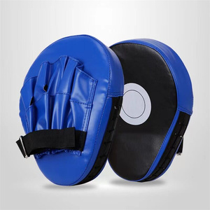 Nouveaux styles 2026 : Cible de <span class=keywords><strong>boxe</strong></span> en cuir en forme d'arc pour le Taekwondo - Équipement d'entraînement de <span class=keywords><strong>boxe</strong></span> gratuit avec cible de <span class=keywords><strong>pied</strong></span> - Product Image 1