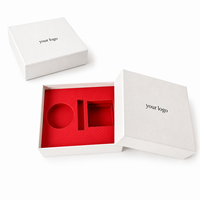 Boîte cadeau rigide recyclable avec couvercle et base, conforme à la norme EU PPWR, emballage en papier durable avec design à faible teneur en plastique pour cadeaux de beauté