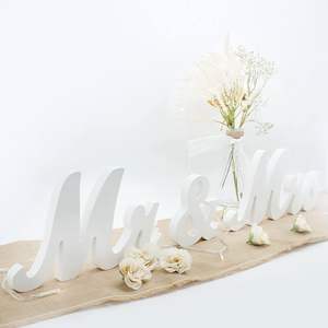 DAMAI <span class=keywords><strong>Mr</strong></span> & <span class=keywords><strong>Mrs</strong></span> Sign para mesa de boda Large <span class=keywords><strong>Mr</strong></span> and <span class=keywords><strong>Miss</strong></span> Letras de madera Decoración de fiesta Casado Signo Aniversario Decoración de fiesta - Product Image 1