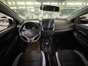 Autos Usados Toyota <span class=keywords><strong>Yaris</strong></span> X <span class=keywords><strong>2024</strong></span> Sedán 1.5L Automático con Volante a la Izquierda, Auto Usado en Buen Estado, Disponible en Stock, Envío Rápido - Product Image 6