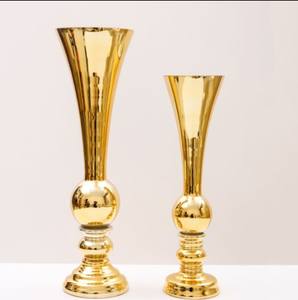 2024 vente chaude produit moderne piédestal grand or Rose <span class=keywords><strong>trompette</strong></span> Vases fleur métal pour mariage centres <span class=keywords><strong>de</strong></span> table décoration * - Product Image 1