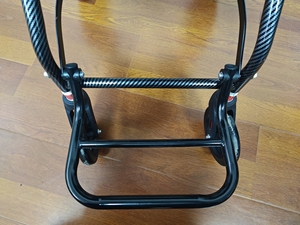 Sedia a rotelle manuale pieghevole leggera facile da trasportare per viaggi in aereo e uso quotidiano - Product Image 6