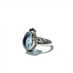 Anillo de Plata de Ley 925 con Topacio Azul en Forma de Lágrima, Joyería Clásica Hecha a Mano con Piedras Preciosas para Unisex, Regalo de Compromiso o Boda - Product Image 3