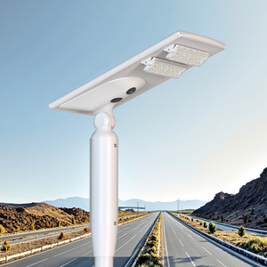 Lampadaire Solaire LED Tout-en-un Réglable IP65 avec Caméra CCTV 2MP 4G/WiFi à Suivi Automatique et Éclairage Routier sur Batterie FL-YTH-KM2C-2(4G) - Product Image 1