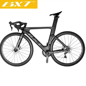 Vélo de course sur route en carbone 700C vente chaude Shimano R7000 1*11 vitesses Tour de France Aero Shaping vélo de course sur route complet