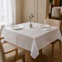 Nappe en TNT blanc épaissi 100% PP non tissé pour restaurant, fête, banquet, événements