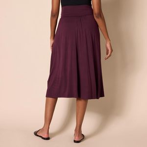 Amazon Essentials Jupe midi en jersey pour femme, taille élastique avec poches, coupe confortable pour un usage quotidien - Product Image 2
