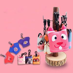 Best Price Portable Microfiber Eyeglasses Cleaning Cloth with Keychain Storage Pouch Custom Logo Printing Stylish Anime Design - Product Image 4