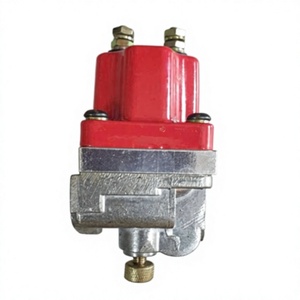 Relé de Parada del Motor Cummins 3035334 24V con Base para Excavadora NH220 NT855, Maquinaria de Construcción - Product Image 2
