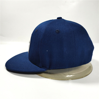 Casquette Snapback Brodée 3D Personnalisée pour Fournisseurs – Casquette 6 Panneaux avec Logo Brodé sur Mesure en Acrylique