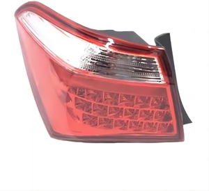 <span class=keywords><strong>INNOTECH</strong></span> PARA BYD F3 LUZ TRASERA AUTO REPUESTOS PARA S6/G6/F0/NEW F3 LUZ DE CABEZA ACCESORIOS DE COCHE Luz trasera en Stock - Product Image 2