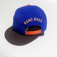 Cappello Snapback Personalizzato Bicolore con Visiera Piatta, Berretto da Baseball a 6 Pannelli in Tessuto Intrecciato con Logo Ricamato, Cappelli Sportivi per Uomo