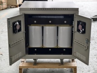 Transformateur d'isolement SG 50 kVA, multi-tensions d'entrée 400 V 415 V, sortie 380 V, abaisseur de tension, CE ISO, en stock