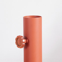 Base de parasol JH-Mech personnalisée avec mécanisme de verrouillage à double bouton de 64 lb, plaque carrée épaisse lestée et patins antidérapants réglables