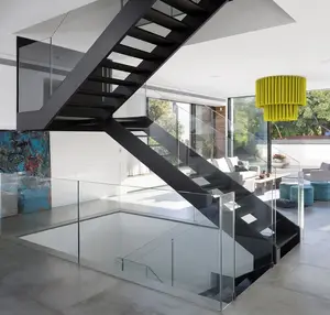 Indoor Doppel Stahlträger Treppen Stahl konstruktion Treppe mit Holz stufen Kabel geländer Stangen geländer Glas geländer Design