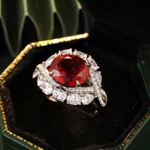 แหวนแฟชั่นรูปไข่สไตล์วินเทจประดับทับทิมและไพลินสังเคราะห์สำหรับงานหมั้น - Product Image 3