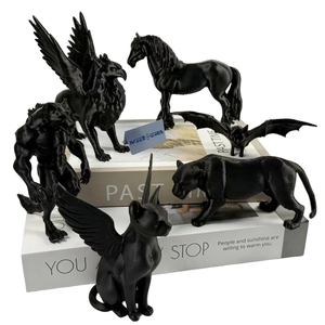 Statue de loup-garou imprimée en 3D détaillée, figurine gothique de loup-garou, sculpture de créature fantastique pour la décoration de la maison, du bureau ou du bureau à domicile, nouveauté - Product Image 3