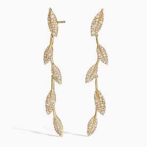 Boucles d'oreilles clous en argent sterling 925, motif feuille d'olivier, avec zircon, élégantes pour femme, plaquées or 18 carats, pour mariage, fête, anniversaire - Product Image 1