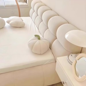 <span class=keywords><strong>Lit</strong></span> plateforme moderne avec rangement intégré en microfibres effet neige et cadre en chêne pour chambre principale, écologique et durable - Product Image 6