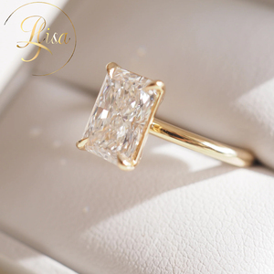 Anillo de Compromiso Clásico Elisa para Mujer, con Certificado IGI, Cultivado en Laboratorio, Personalizado en Oro de 10K, 14K o 18K, Corte Radiante, Solitario - Product Image 2