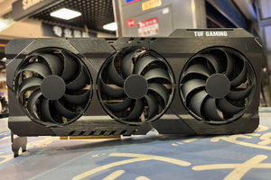 การ์ดจอ RTX 3090 24GB พัดลมสามตัว รุ่นยอดนิยมสำหรับเล่นเกม ระบายความร้อนด้วยพัดลม 3 ตัว - Product Image 3
