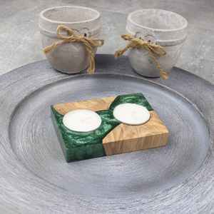 Porte-bougie en résine et en bois, fabriqué à la main avec précision en utilisant du bois massif et de la résine, design artistique unique, durable et parfait - Product Image 3