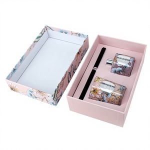 Caja de Embalaje de Cartón Corrugado Personalizada al por Mayor <span class=keywords><strong>con</strong></span> Logotipo, 2mm de Grosor, Laminación UV Mate, Grabado en Relieve, para Juego de Relojes de Moda, Muestra Gratis - Product Image 1