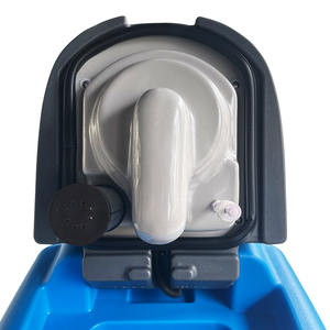 Hochleistungs-Bodenreinigungsmaschine mit großem Wassertank, kleine, wirtschaftliche Aufsitz-Scheuersaugmaschine - Product Image 5