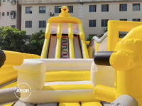 Château gonflable de jeu d'obstacles personnalisable pour enfants, petit canard jaune de dessin animé