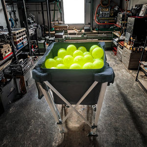 Carrito de Pelotas Plegable de Aleación de Aluminio Ligero, Ruedas para Tenis y Pickleball, Diseño Plegable Apto para Niños, Oxford - Product Image 3