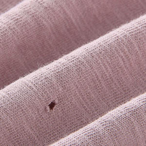 Camiseta de Diseño Personalizado para Niños, Estilo Vintage con Agujeros, Venta al Por Mayor Directo de China - Product Image 4