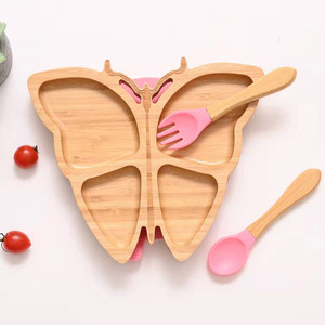 Plato de madera con forma de cangrejo para niños con juego de cuchara y tenedor para la hora de comer de los niños - Product Image 3