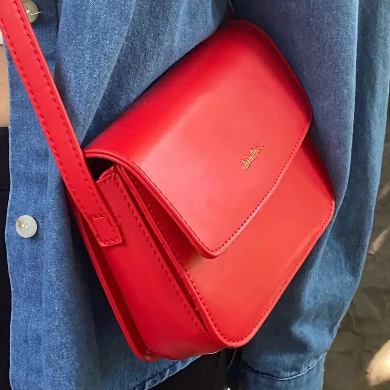 Kadın Retro kare çanta 2024 moda Crossbody çanta, benzersiz tasarım, yüksek kalite ve çok yönlü küçük kare çanta