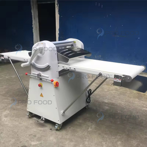 Machine à laminer industrielle à rouleaux de pâte avec système de bande transporteuse pour les lignes de traitement de pain et de pâte feuilletée à haut volume - Product Image 2