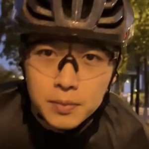 Nuevas Gafas de Ciclismo con Marco Negro, Lentes Polarizadas de PC, Resistentes al Viento, para Deportes al Aire Libre y Conducción - Product Image 2