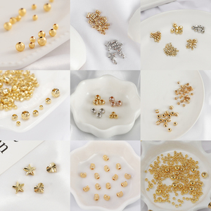 <span class=keywords><strong>Perline</strong></span> lettere sabbia oro secchio <span class=keywords><strong>perline</strong></span> per gioielli che fanno sabbia 18 carati ottone placcato oro moderno gioielli collana di <span class=keywords><strong>perline</strong></span> tribali - Product Image 4