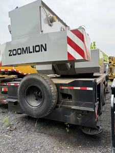 Zoomlion รถเครน ZTC500V รถบรรทุกความจุ50ตันสมรรถนะที่ดีเยี่ยมกระปุกเกียร์เครื่องยนต์หลักได้รับการตรวจสอบแล้ว - Product Image 3