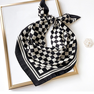 2024 New Stylish Chain Pattern Silky <strong>Neck</strong> <strong>Scarf</strong> Wrap <strong>Women</strong> Luxury Designer Inspired Print Silky Small Square Hair <strong>Scarves</strong> - Product Image 4