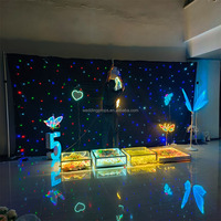 Planchers de danse en verre avec décor de fleurs pour la fête de mariage